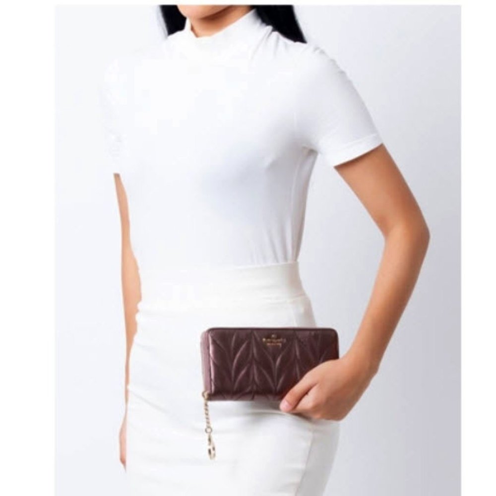 Kate Spade Briar Lane Quilted Neda Wallet - Picture 5 of 5